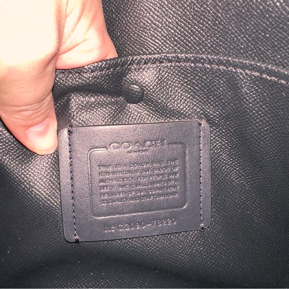 Coach Charlie Carryall dark navy blue Leather Tote with Signature Charm - Picture 8 of 9